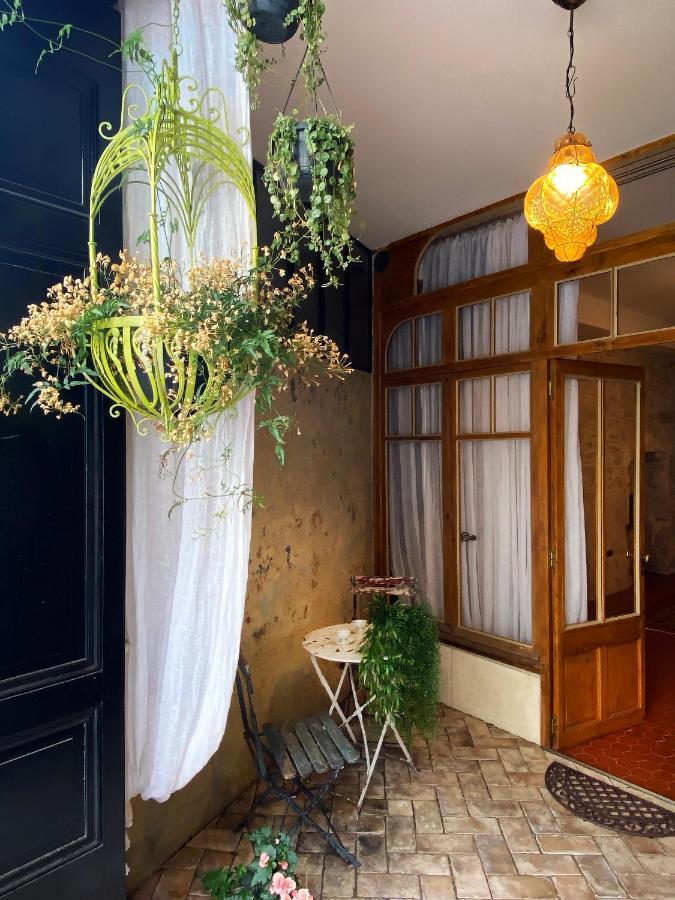 L'heure Bleue - Charme Et Histoire Au Coeur D'avignon Apartment *
